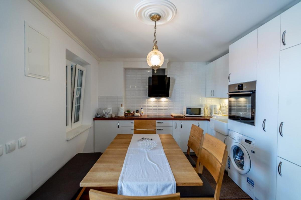 Apartments Inn Baška Voda Екстериор снимка