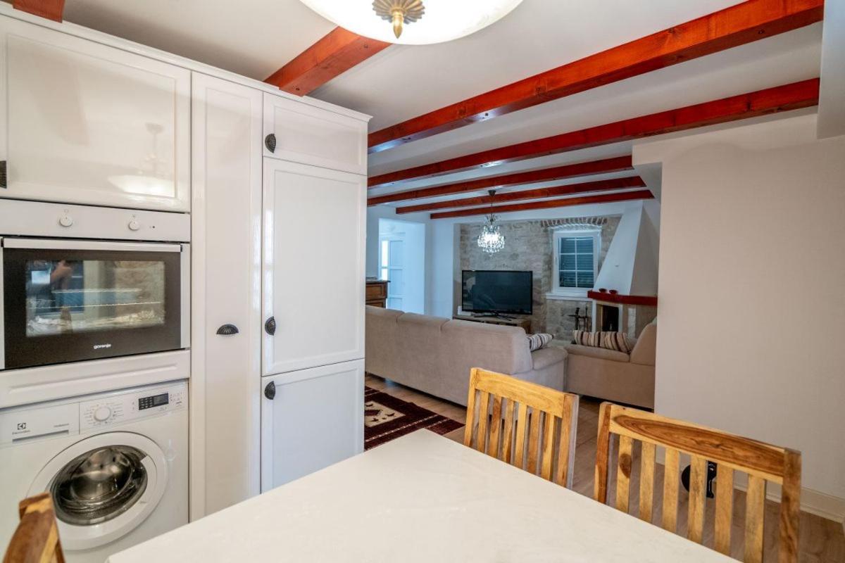 Apartments Inn Baška Voda Екстериор снимка
