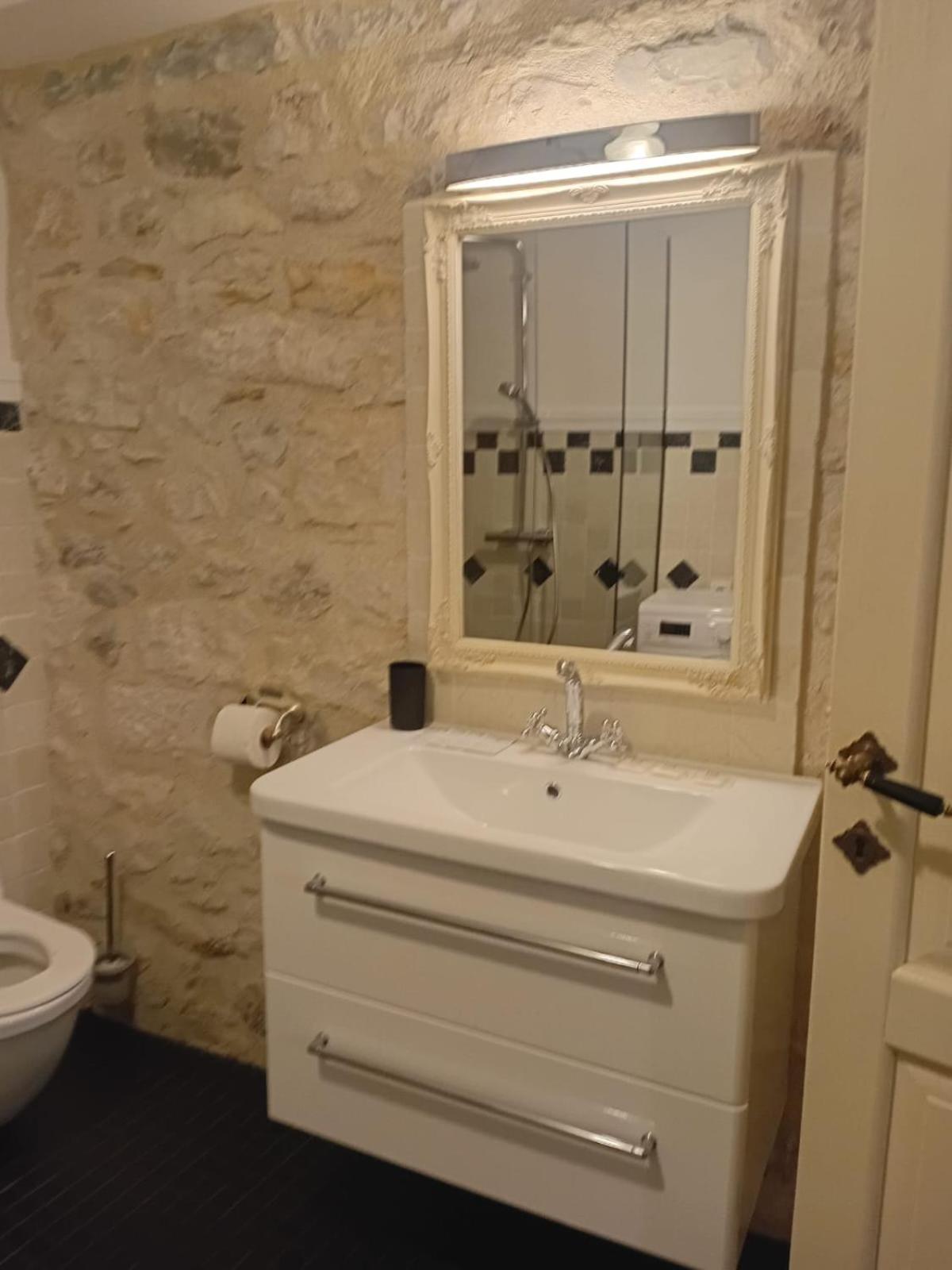 Apartments Inn Baška Voda Екстериор снимка
